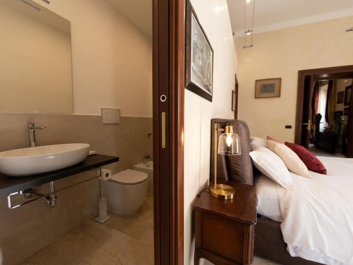 The Best Rent - Apartment With A View On Altare Della Patria Рим Экстерьер фото